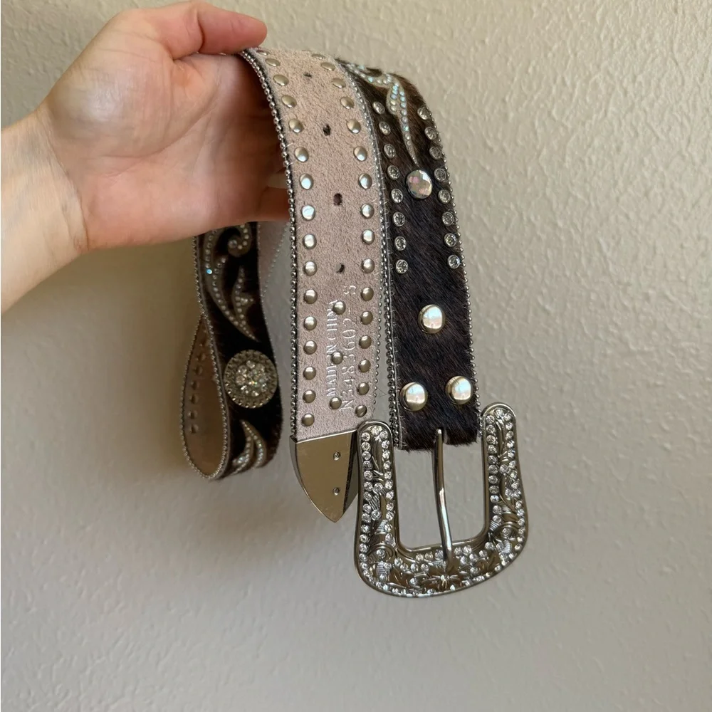 Nocona Belt Co. Women's Hair Lazer Bling Belt - Picture 8 of 8